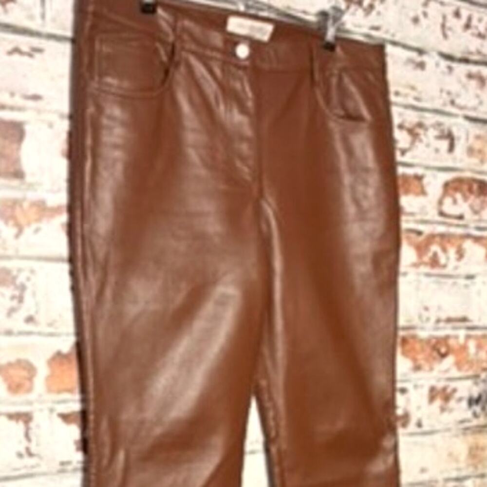 Aritzia Wilfred Babaton Melina Flare Cognac Vergan Faux Leather Pants - Picture 10 of 16